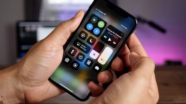 南昌苹果手机维修分享iPhone 12信号差怎么办 